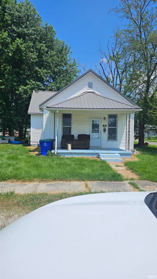 730 S Stormont St, Princeton, IN, 47670-2731 | Card Image
