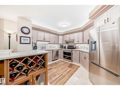 512-3 Perron St, St Albert, AB, T8N5Z5 | Card Image
