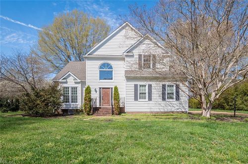 103 Clipper Creek Ln, Smithfield, VA, 23430-5603 | Card Image