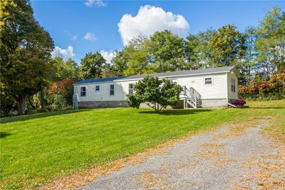 2260 State Route 488, House other with 3 bedrooms, 1 bathrooms and null parking in Phelps NY | Image 3