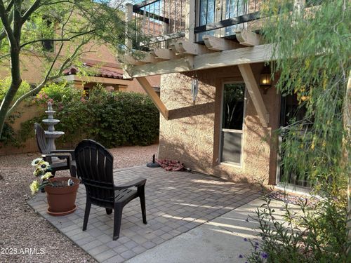 2-10401 N 10th Pl, Phoenix, AZ, 85020-8530 | Card Image