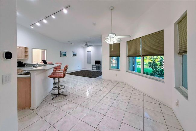 51 Joy Haven Dr, House other with 3 bedrooms, 2 bathrooms and null parking in SEBASTIAN FL | Image 10
