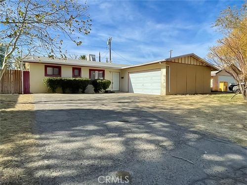  Andale Avenue, Lancaster, CA, 93535 | Card Image