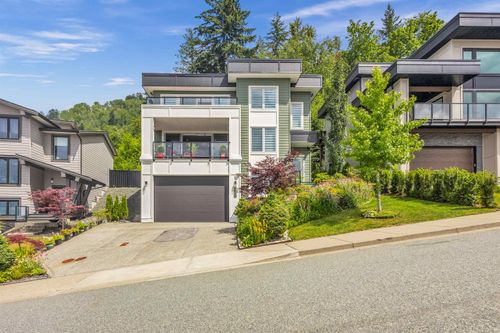 5510 Maclachlan Pl, Chilliwack, BC, V2R0P3 | Card Image