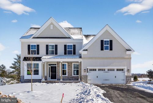 126 Ashford Dr, COOPERSBURG, PA, 18036-3306 | Card Image