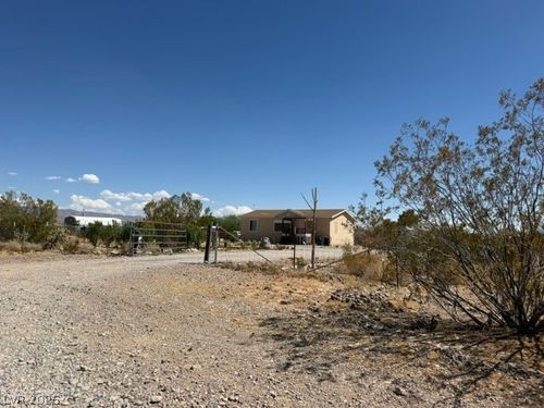 1931 W Carrol Street, Pahrump, NV, 89060 | Card Image