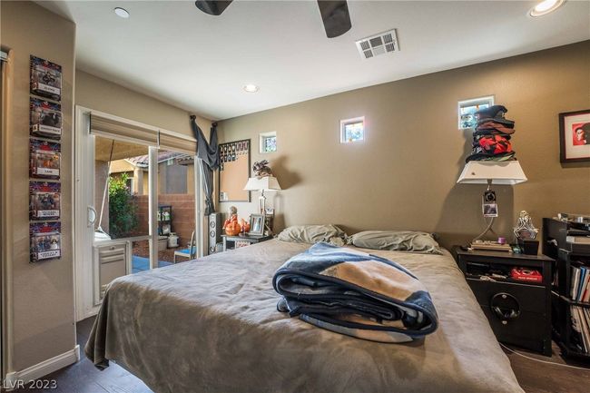 Downstairs bedroom | Image 32