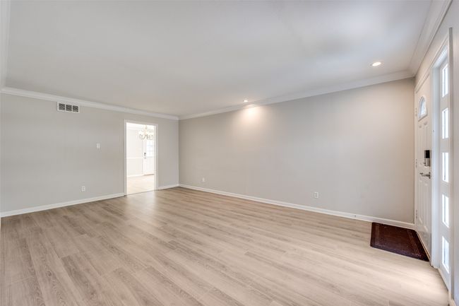 1215 Cloverdale Dr, House other with 4 bedrooms, 2 bathrooms and null parking in Richardson TX | Image 5
