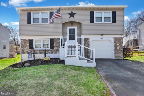 130 S 5th St, BALLY, PA, 19503-9664 | Card Image