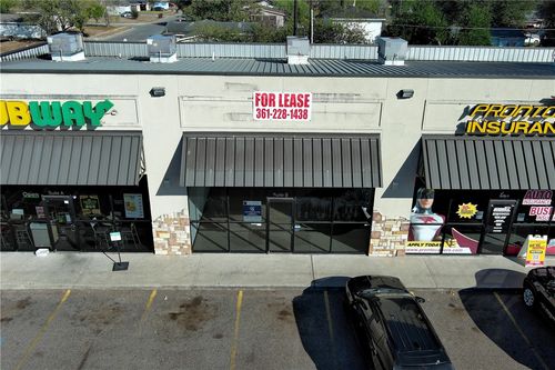 710 S 14th St, Kingsville, TX, 78363-6416 | Card Image