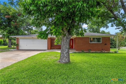 2417 Robin Rd, Temple, TX, 76502-1230 | Card Image