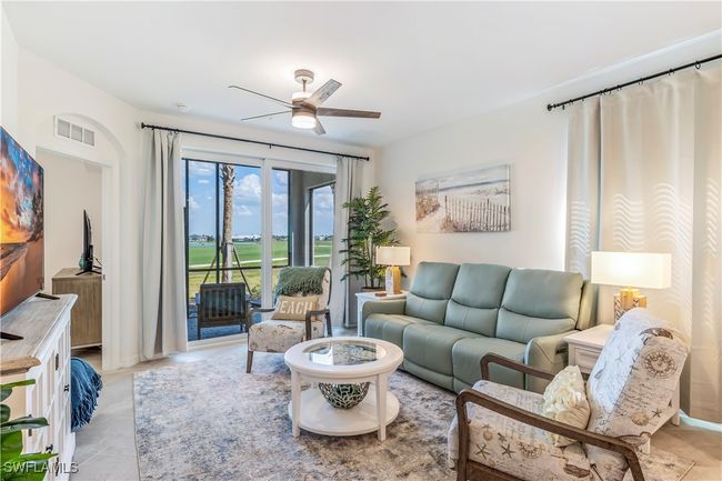 2118 - 43985 Boardwalk Loop, Condo with 2 bedrooms, 2 bathrooms and null parking in Punta Gorda FL | Image 4