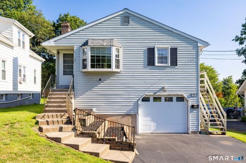 43 May St, New Britain, CT, 06052-1011 | Card Image