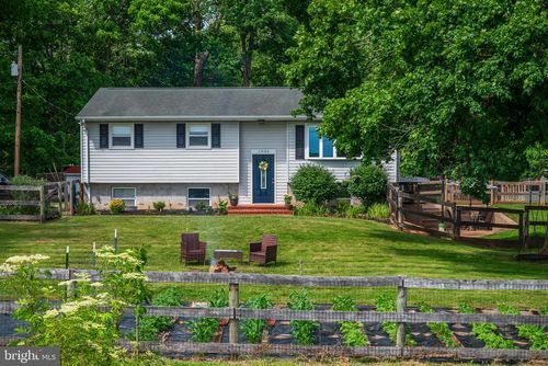 1935 Trevanion Rd, TANEYTOWN, MD, 21787-2925 | Card Image