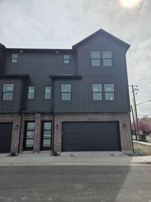 314 E Woodscape Way, Sandy, UT, 84047-2763 | Card Image