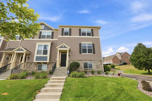 8415 Norwood Ln N, Maple Grove, MN, 55369-4728 | Card Image