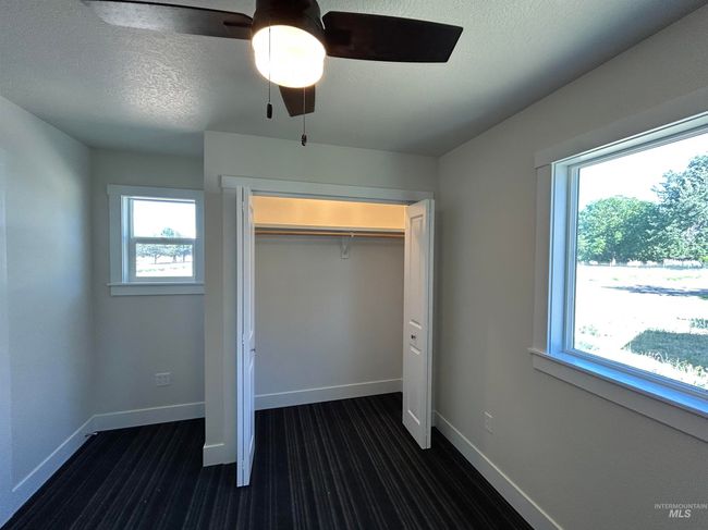 308 S Custer St, House other with 1 bedrooms, 1 bathrooms and 1 parking in Glenns Ferry ID | Image 11