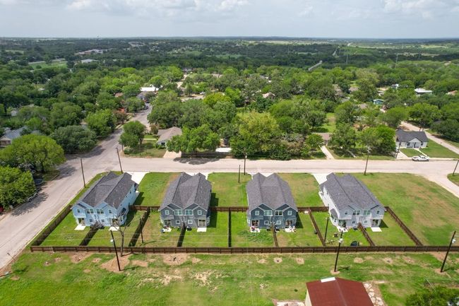 1004 E Fannin St, Home with 0 bedrooms, 0 bathrooms and null parking in Luling TX | Image 30