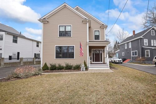 29 Paine St, Roslindale, MA, 02131-3223 | Card Image
