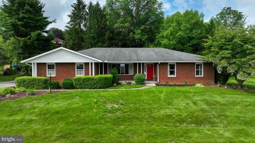 3610 Rimrock Rd, YORK, PA, 17402-4360 | Card Image