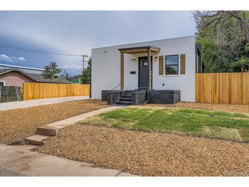 3072 W Exposition Ave, Denver, CO, 80219-2808 | Card Image