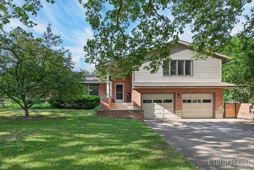 518 Russwood St, Grand Rapids, MI, 49505-3670 | Card Image