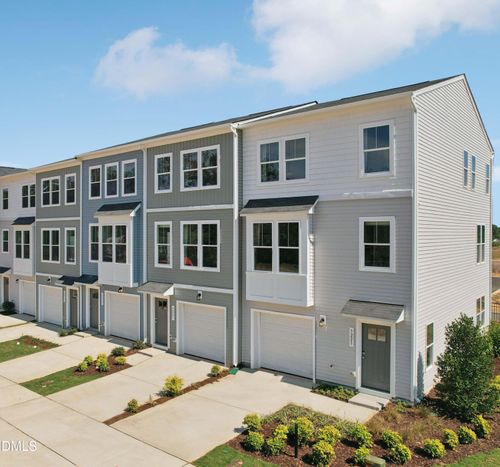 3211 Goldney Rd, Raleigh, NC, 27610-7082 | Card Image