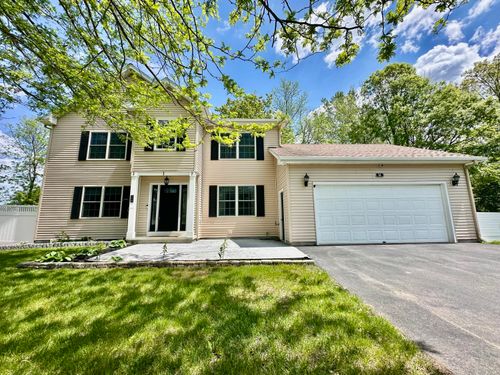 24 Independence Dr, Plattsburgh, NY, 12901-9777 | Card Image