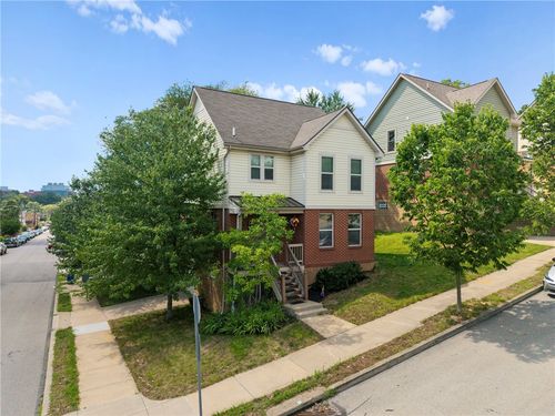 301 N Winebiddle St, Pittsburgh, PA, 15224-1221 | Card Image