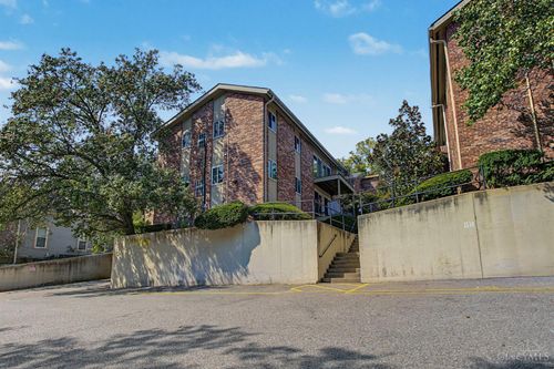 801 Delta Ave, Cincinnati, OH, 45226 | Card Image