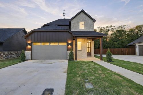 109 Iron Ore Dr, Denison, TX, 75020 | Card Image