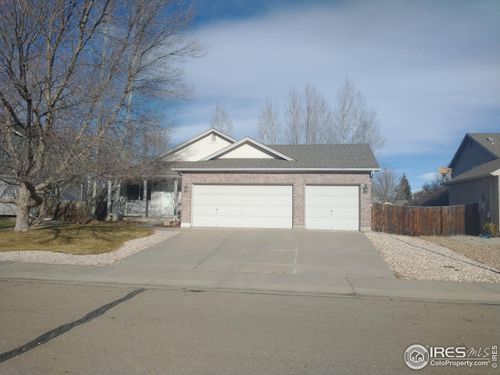 1516 Willowbrook Dr, Longmont, CO, 80504 | Card Image