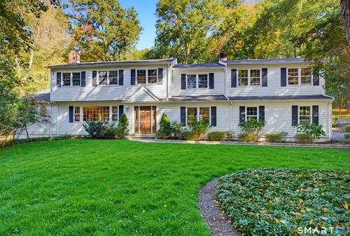 8 Glen Ln, Weston, CT, 06883-2308 | Card Image