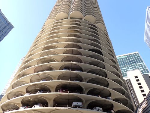 apt-4629-300 State St, CHICAGO, IL, 60654-5428 | Card Image
