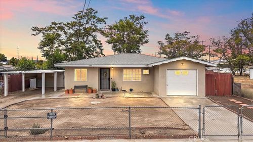 433 S Florida, Banning, CA, 92220 | Card Image