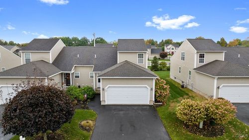 5087 Minuteman Ln, Liverpool, NY, 13088-5938 | Card Image