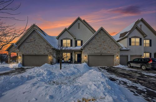 6704 Knoll View Ct, Powell, OH, 43065-6045 | Card Image