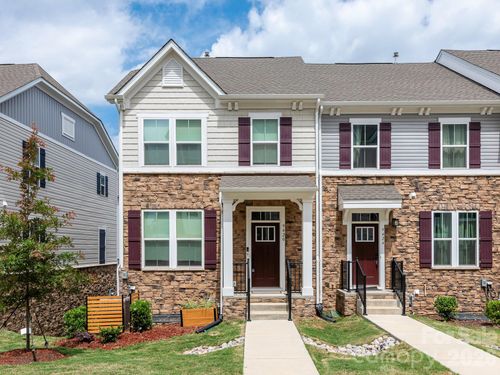 9420 Mallard Mills Dr, Charlotte, NC, 28262-2859 | Card Image