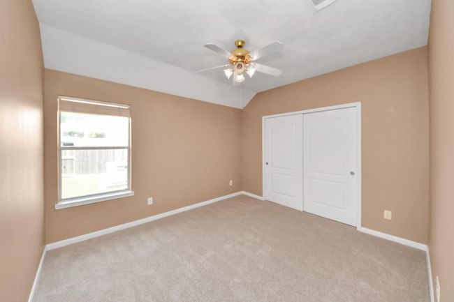 1705 White Willow Ln, House other with 4 bedrooms, 2 bathrooms and 2 parking in Pearland TX | Image 14