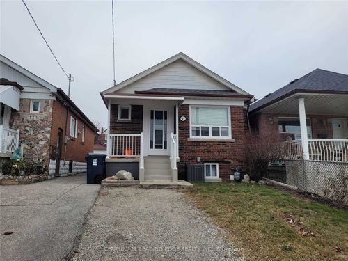 21 Ronald Ave, York, ON, M6E4M5 | Card Image