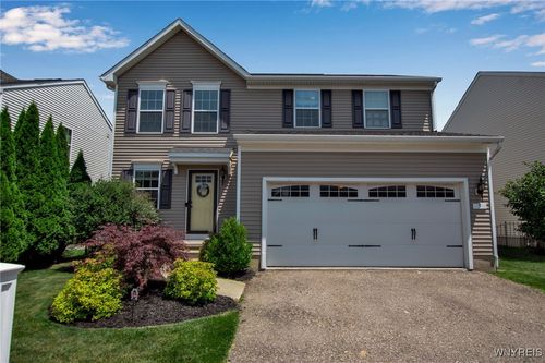 5 Scooter Ln, Hamburg, NY, 14075-4600 | Card Image