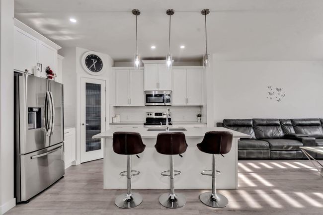 649 Reynolds Cres Sw, House other with 3 bedrooms, 3 bathrooms and 2 parking in Airdrie AB | Image 9