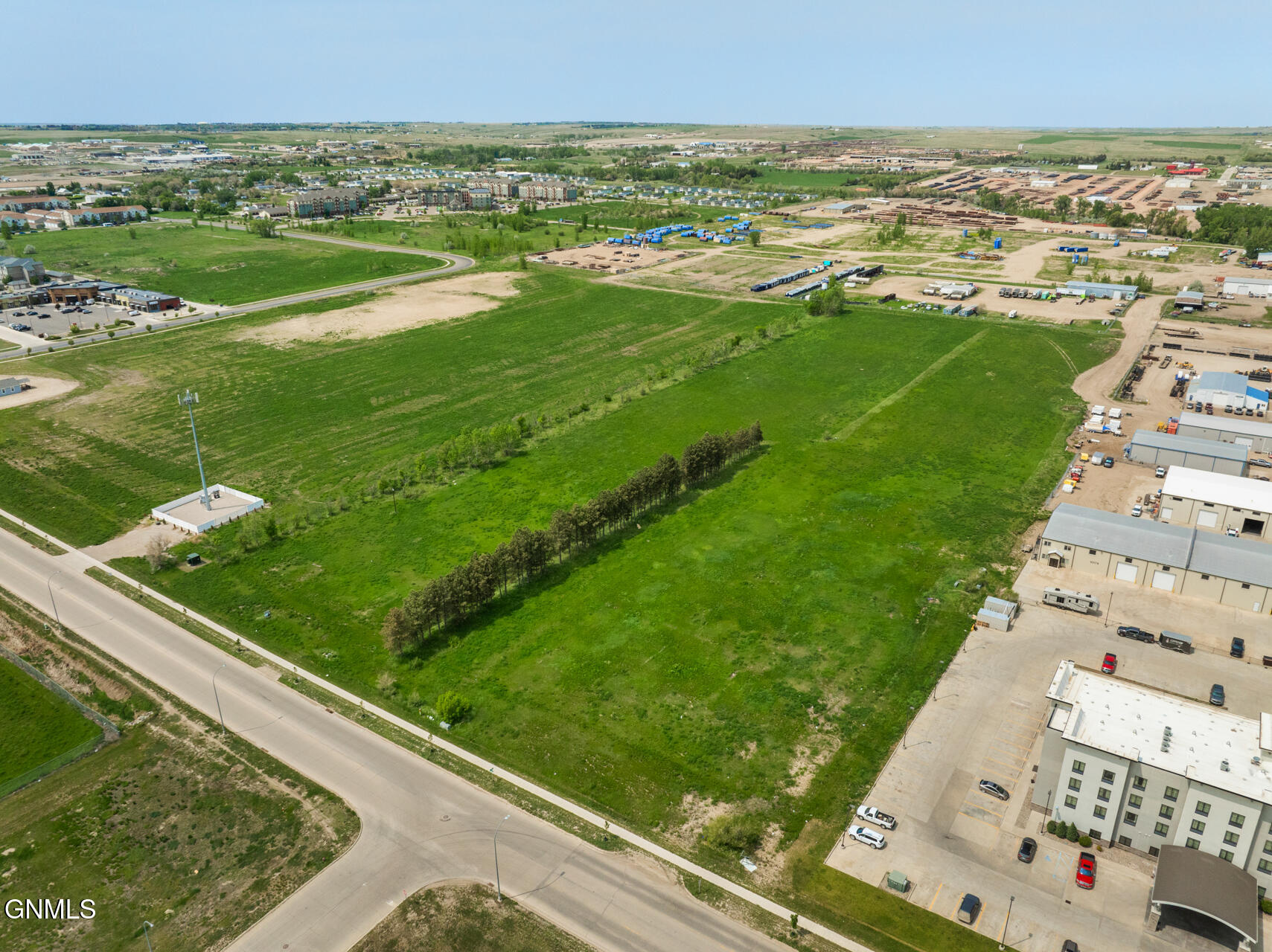 Land in Williston 2
