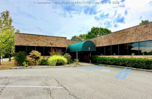 suite-101-2 Players Club Dr, Charleston, WV, 25311-1640 | Card Image