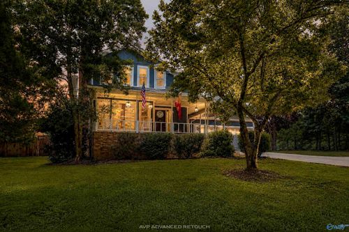 2151 Bluff St Nw, Hartselle, AL, 35640-4329 | Card Image