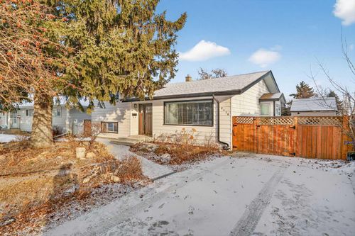 8416 7 Street Sw, Calgary, AB, T3R1T3 | Card Image