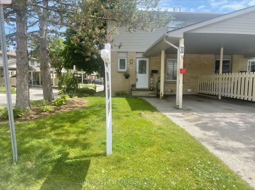 30-55 Ashley Cres, London, ON, N6E3R8 | Card Image