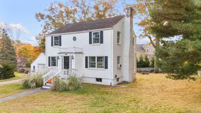 43 Argonne Street, House other with 3 bedrooms, 1 bathrooms and 2 parking in Fairfield CT | Image 2