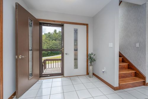 67 Spruce Pond Rd, Strafford, NH, 03884-6614 | Card Image