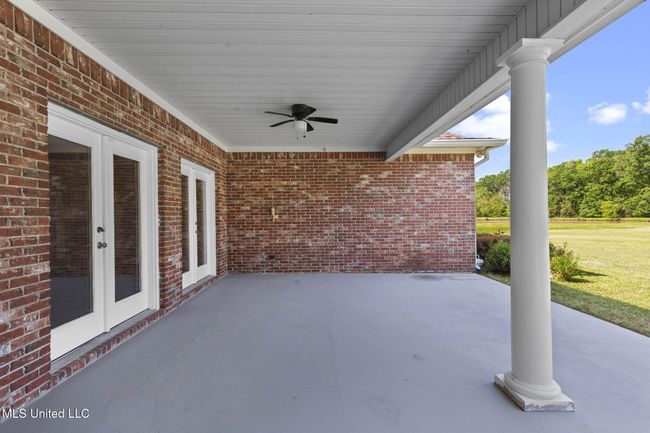 62-web-or-mls-211 Lake Terrace-69 | Image 53